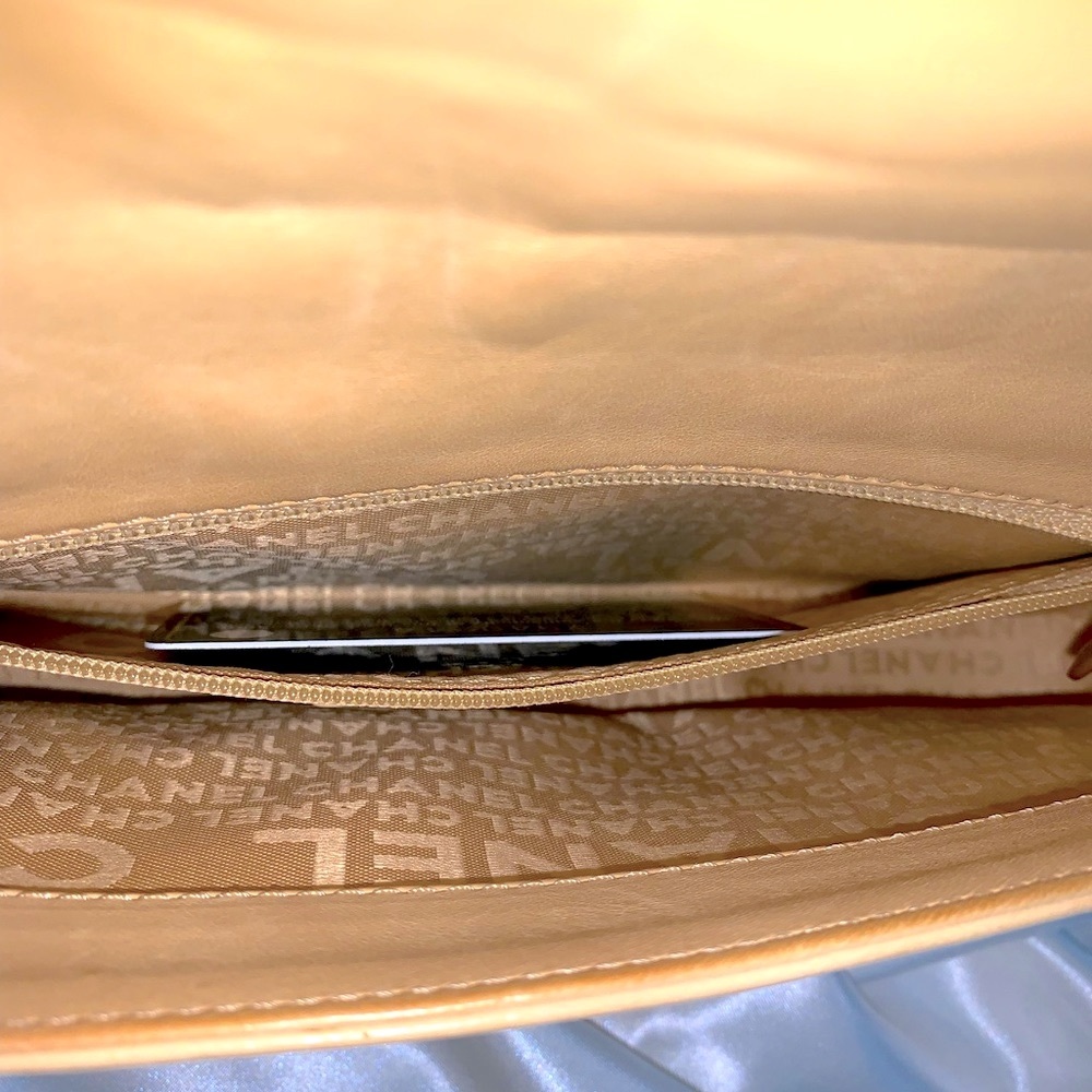 🎀SOLD🎀 Chanel Chocolate Bar Shoulder Bag - Picture 12 of 12
